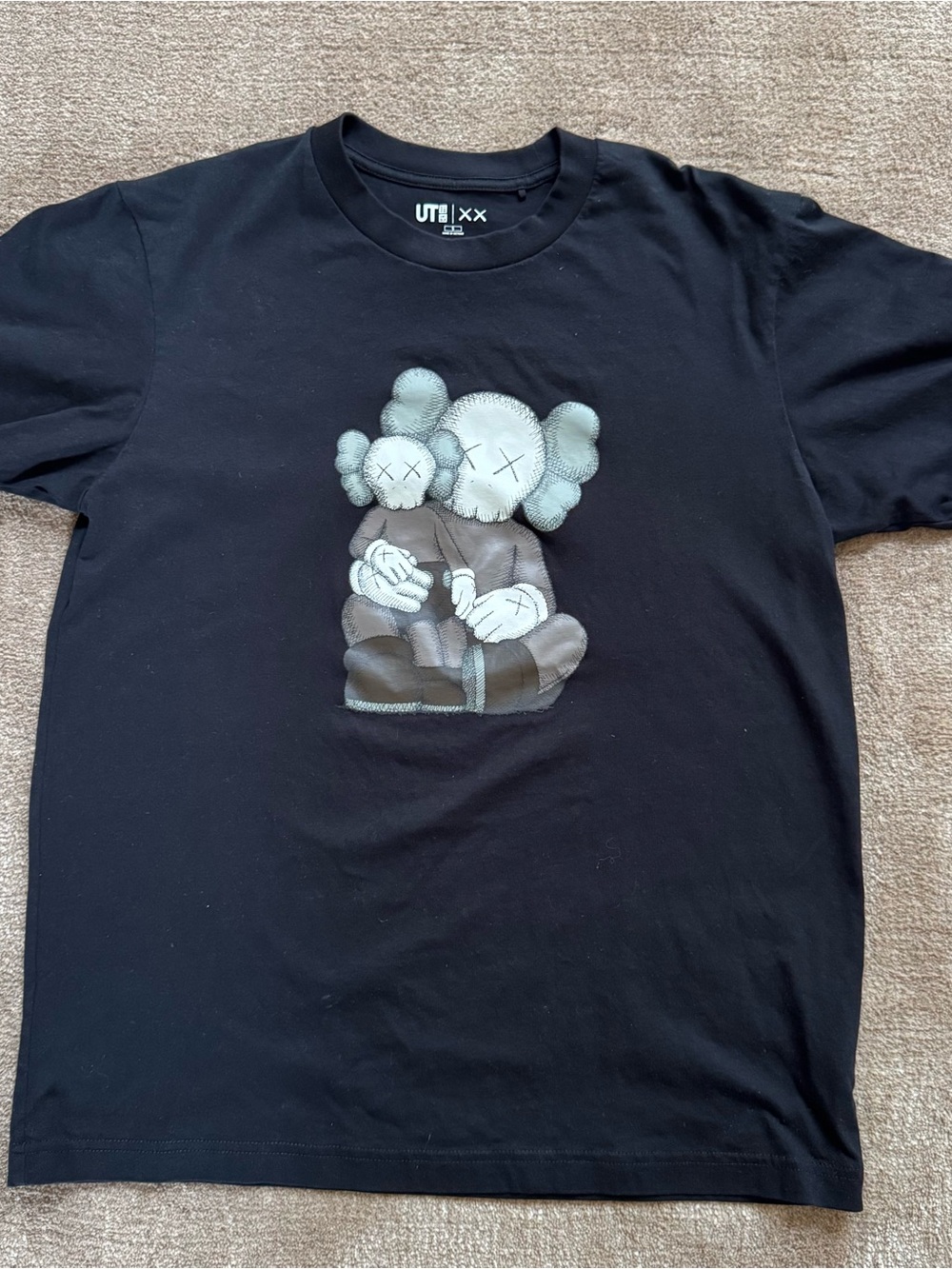 KAWS x Uniqlo UT Graphic T-shirt